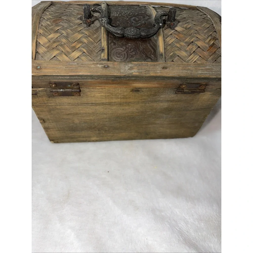 Vintage 80s Treasure Chest Bamboo Trinket Box Rustic Herringbone Pattern Aged
